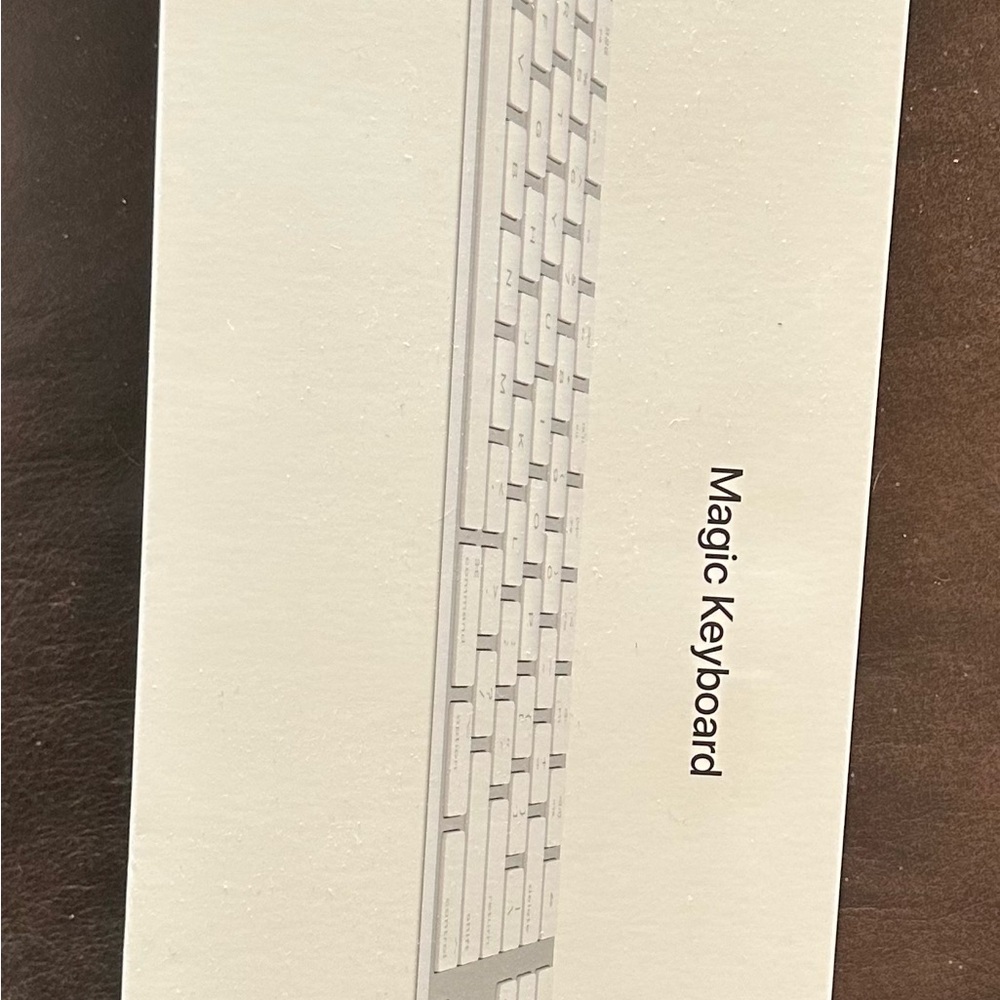 Apple Magic Keyboard - Sleek Silver Design